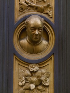 Lorenzo Ghiberti Self-portrait, detail from the east Baptistery doors (The Gates of Paradise), 1424–52 Bronze, diameter approx. 5.8 cm (2 3/10 in.) Baptistry of San Giovanni, Florence Erich Lessing/Art Resource, NY 
